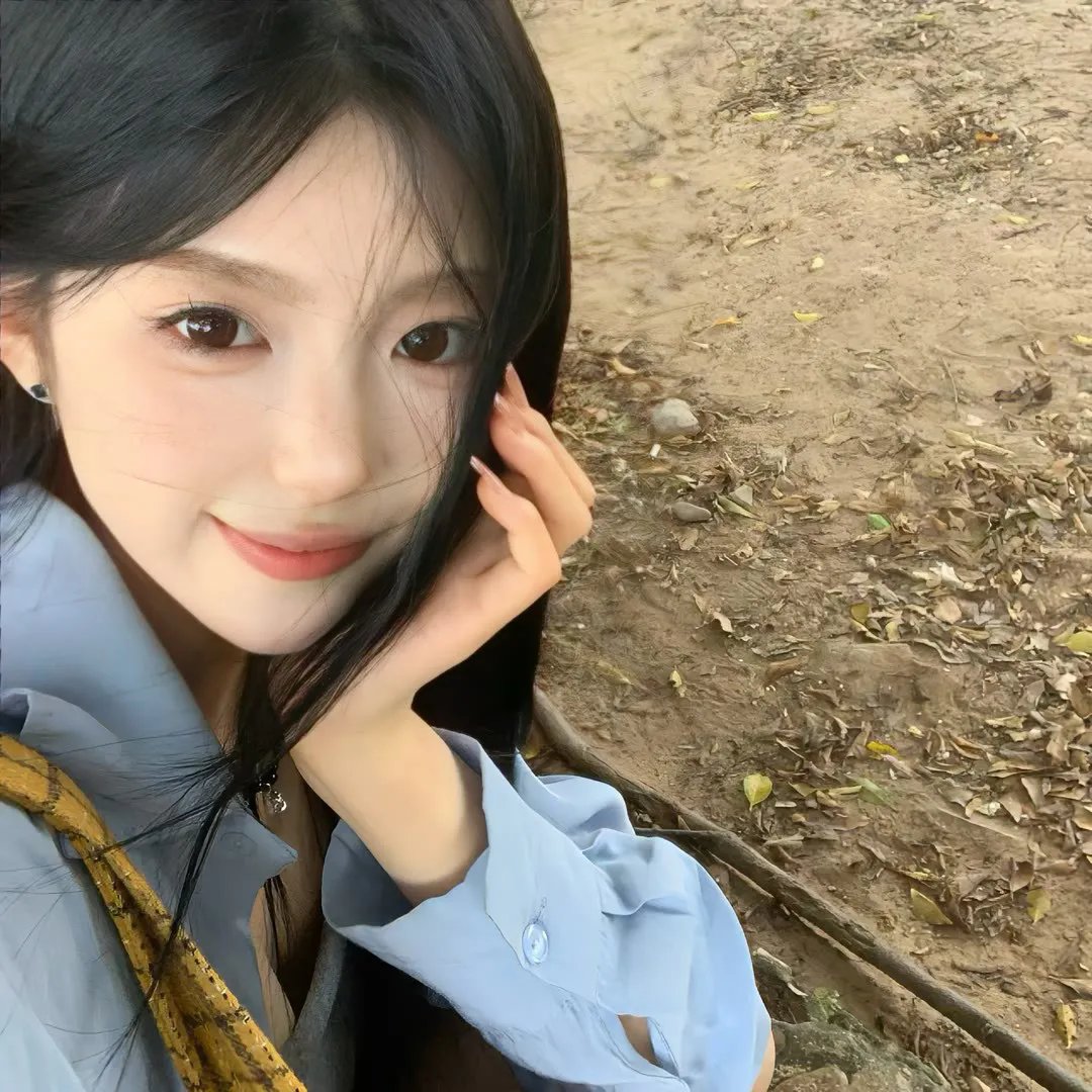 强袭魔女第一季